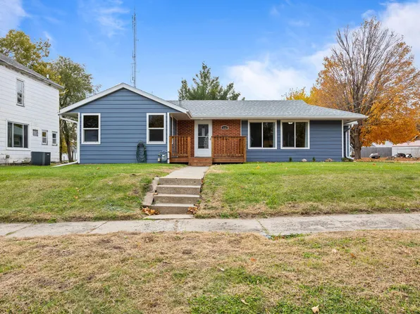 112 E 6th St, Madrid, IA 50156