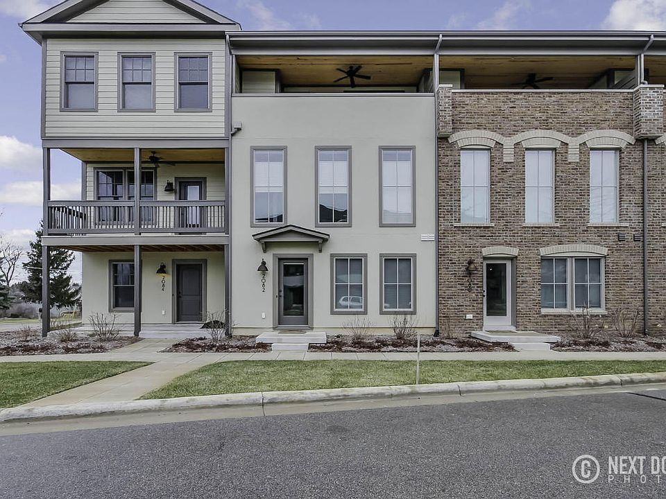 1st image of 2082 Celadon Dr NE #90