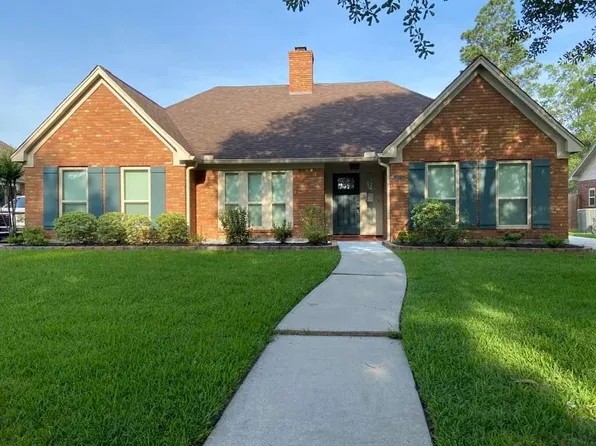 19715 Oak Green Ct, Humble, TX 77346