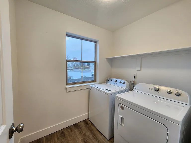 $1500 off your 1st months rent! — Photo 20
