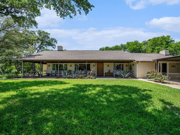 4151 Oakcrest Ln, Fort Worth, TX 76126