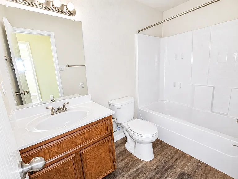 3109 Ochiltree Dr #B — Photo 11