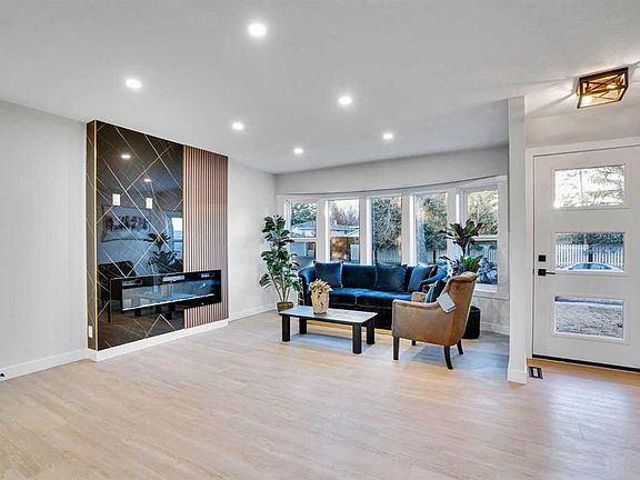 3rd image of 12112 W Canfield Rd SW