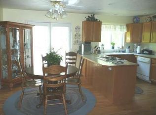 260 Sweetwater Dr, Springville, UT 84663