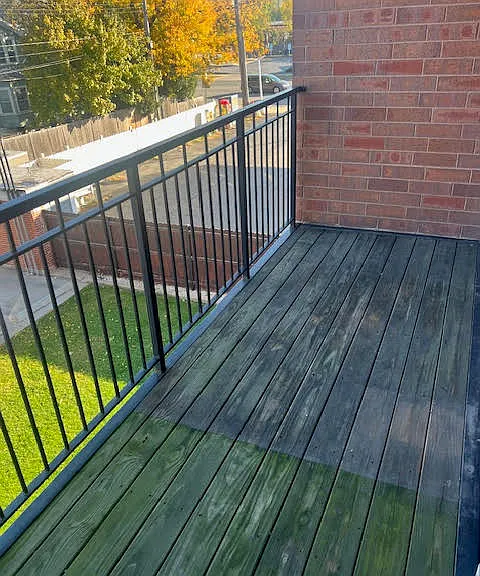 4812 W Montrose Ave #202 — Photo 18