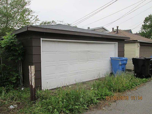 2nd image of 10543 S Calhoun Ave