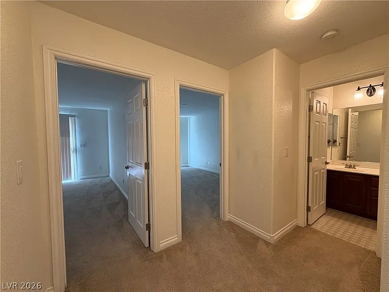4723 Killington St — Photo 17