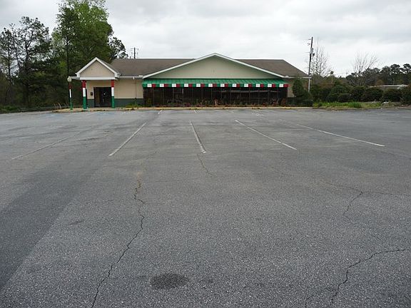 3rd image of 1216 Highway 280 Byp