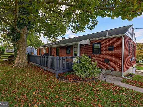 3rd image of 1433 Hancock Blvd
