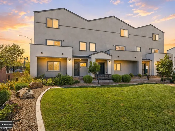 3602 Cabernet St, Las Vegas, NV 89129