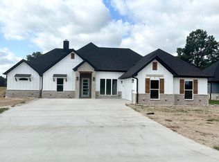 22547 Masters Way, Lindale, TX 75771