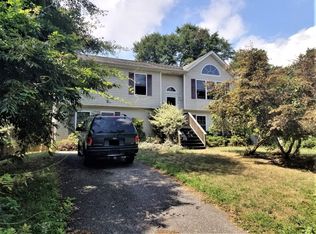 70 Overlook Dr, Mastic Beach, NY 11951