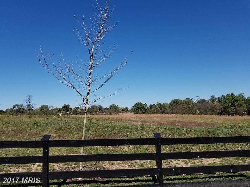 2nd image of 108 Brasstown Loop