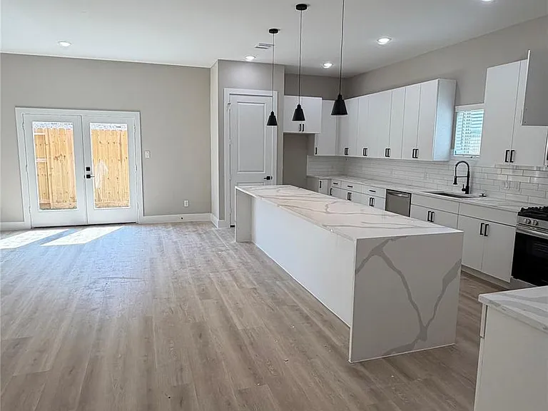 2615 Piemonte Avenue Cir — Photo 19