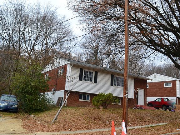 3rd image of 6832 Furman Pkwy