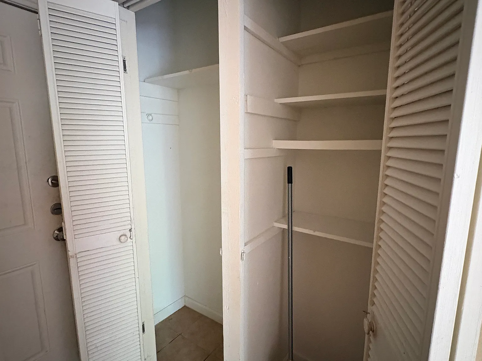 3 bed, 1132 sqft, $1,750 — Photo 3
