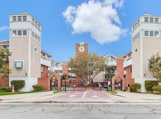 865 S B St #G-50, Oxnard, CA 93030