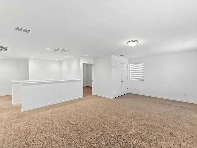 6690 E Adena Ave — Photo 22