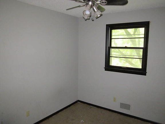 5th image of 4307 Louisiana Ave N