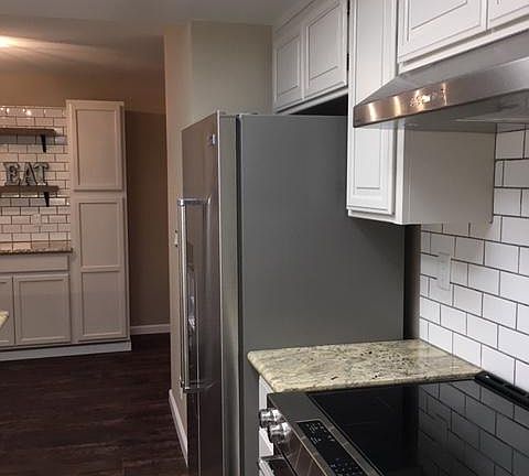 3rd image of 191 Del Monte Ln