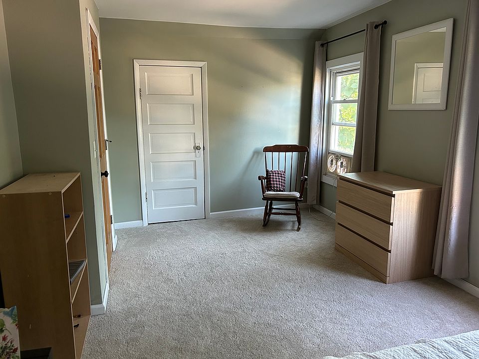 1st image of 245 Banfil St