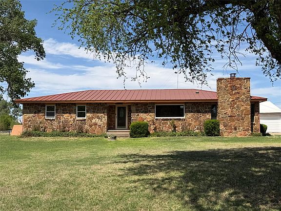 3rd image of 22681 E 1090th Rd