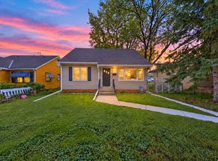 1446 Dale St N, Saint Paul, MN 55117