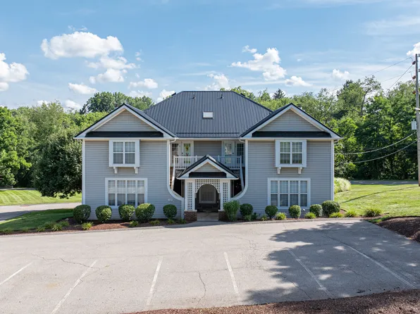 127 Greenwood Dr #5, Bridgeville, PA 15017