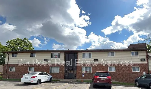 735 Trumbull St #4 Photo 1