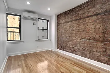 Rented by Creed Realty Group