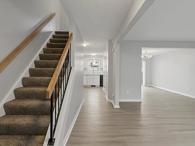679 Neros Run — Photo 11