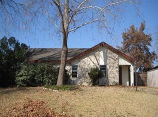 4821 Redwood Dr, Garland, TX 75043