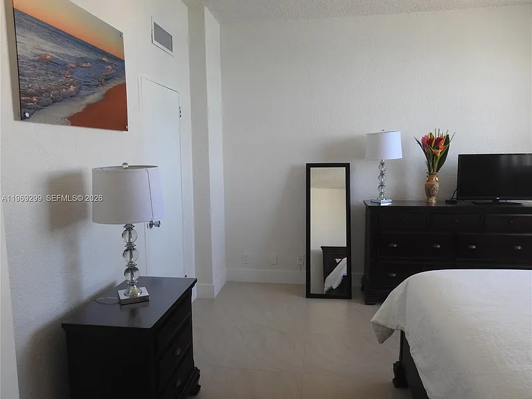 3901 S Ocean Dr #Penthouse 16Z — Photo 7