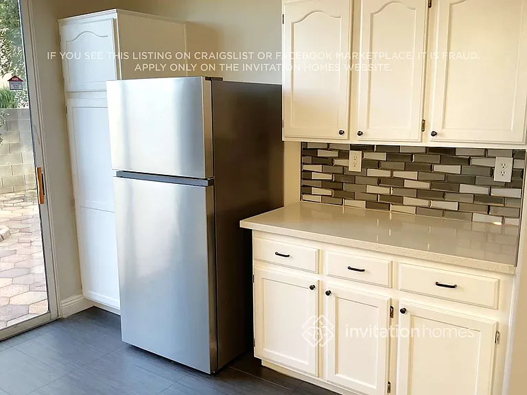 1016 Venetian Hills Ln — Photo 6