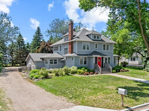 501 E Lyon St, Minneota, MN 56264