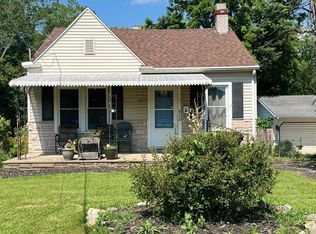 3429 N California Ave, Peoria, IL 61603