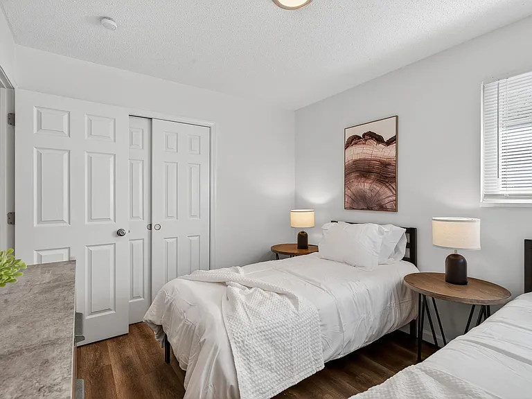 2544 Spring Forest Rd — Photo 31