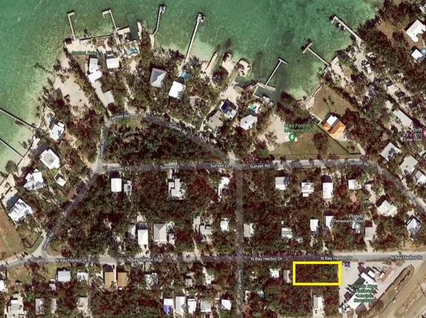 109 N Bay Harbor Dr, Key Largo, FL 33037