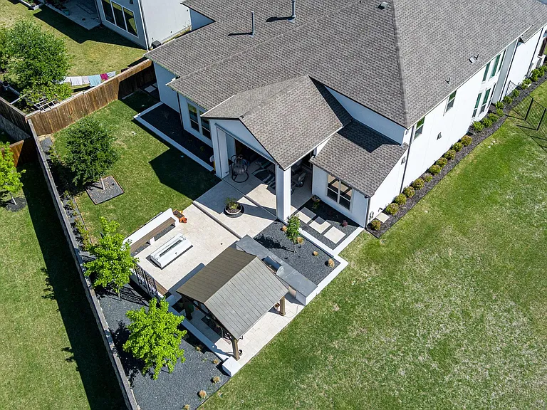 701 Star Meadow Dr — Photo 23