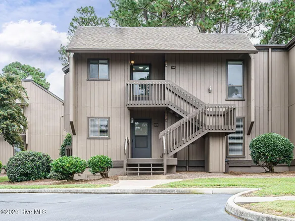 800 St Andrews Drive #260, Pinehurst, NC 28374