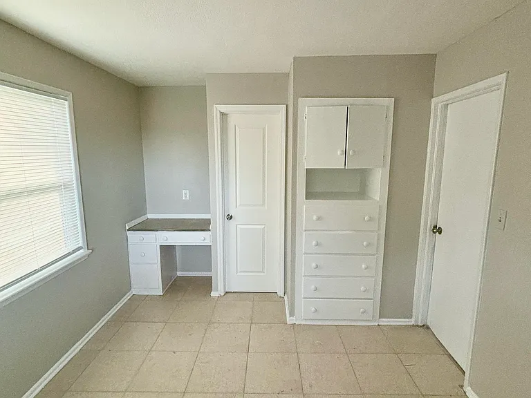 4024 N Scenic Hwy #1 — Photo 7
