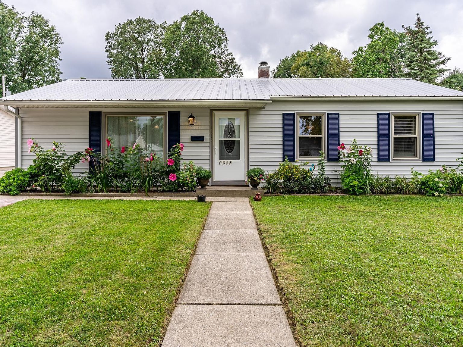6615 Bittersweet Dr, Fort Wayne, IN 46825 Zillow