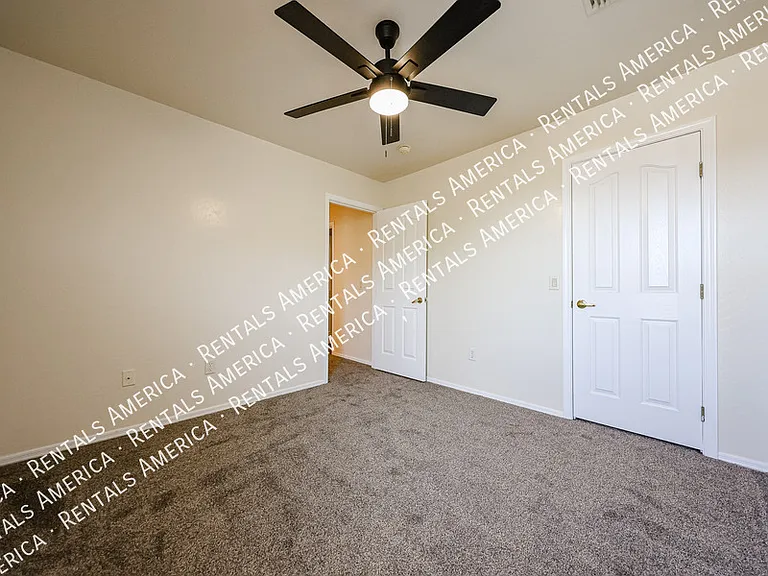 528 W Mountain Sage Dr — Photo 27
