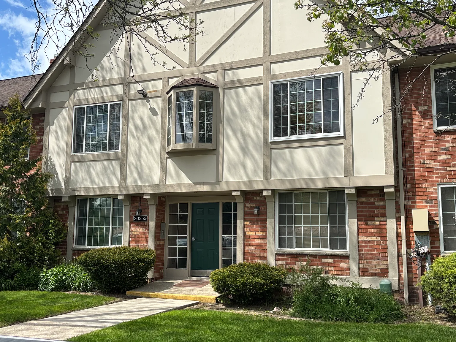 1 bed, 741 sqft, $1,400 — Photo 3