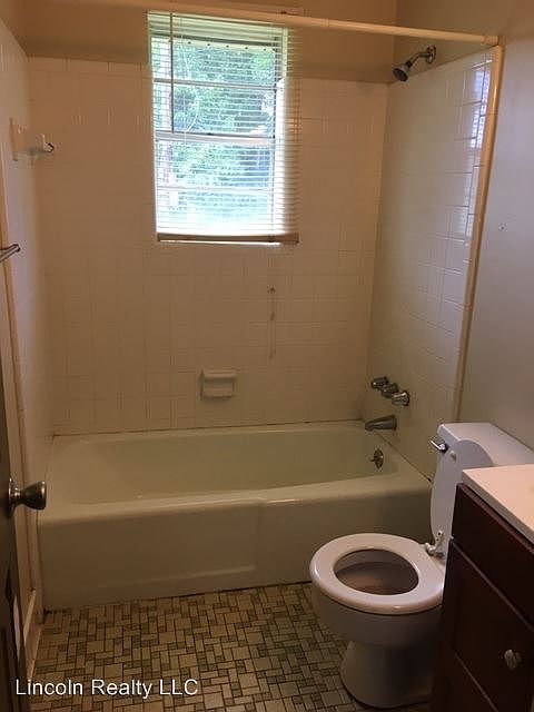 2nd image of 4005-C Camellia Dr #4005-C
