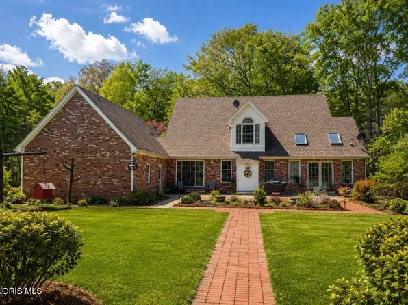 4737 S Berkey Southern Rd, Swanton, OH 43558