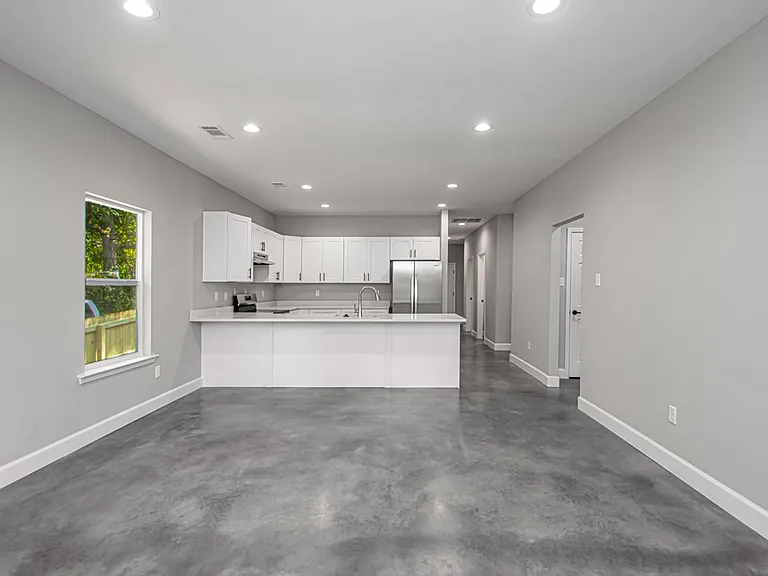 1621 Wilson Rd — Photo 39