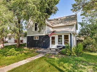 230 1st St, Arthur, ND 58006