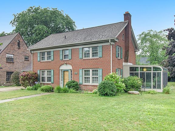 3rd image of 205 Orchard Ave