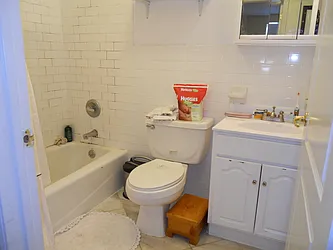 Rented by Urban Realty NYC